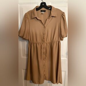 ADARA Button-Front Short Sleeve Midi Dress - Camel Small